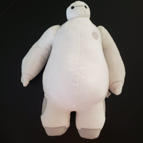 baymax stuffed toy